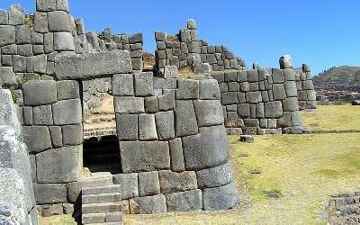 O que ver em Sacsayhuaman?